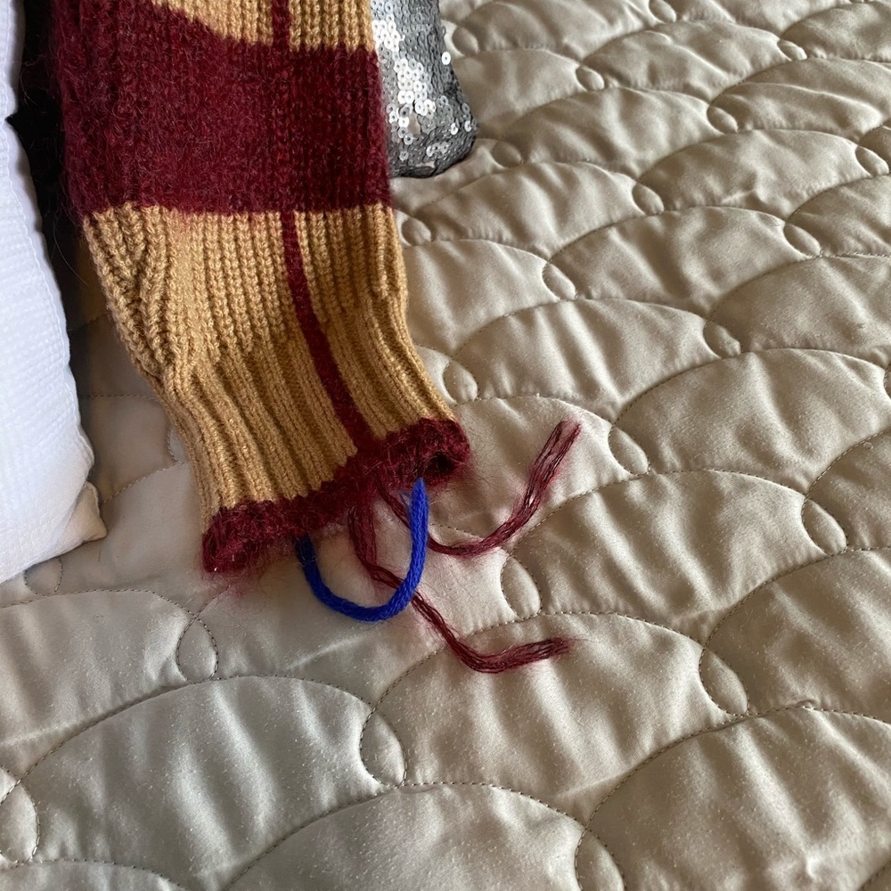 Tory Burch boyfriend sweater - Picture 6 of 6